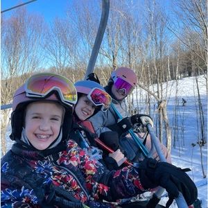 Meet your Posher, Kali